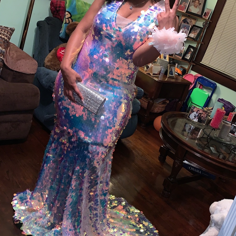 Prom Dress - Picture 2 of 2